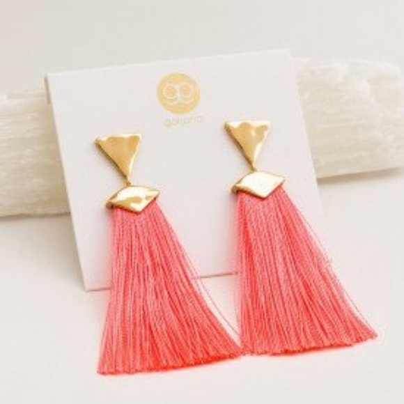 Gorjana Jewelry - gorjana // pink havana triangle tassel earrings